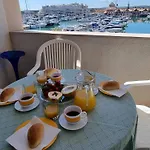 Marina Plaza 奎特里拉