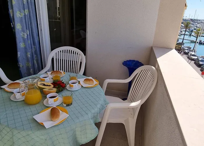 Marina Plaza Apartman *